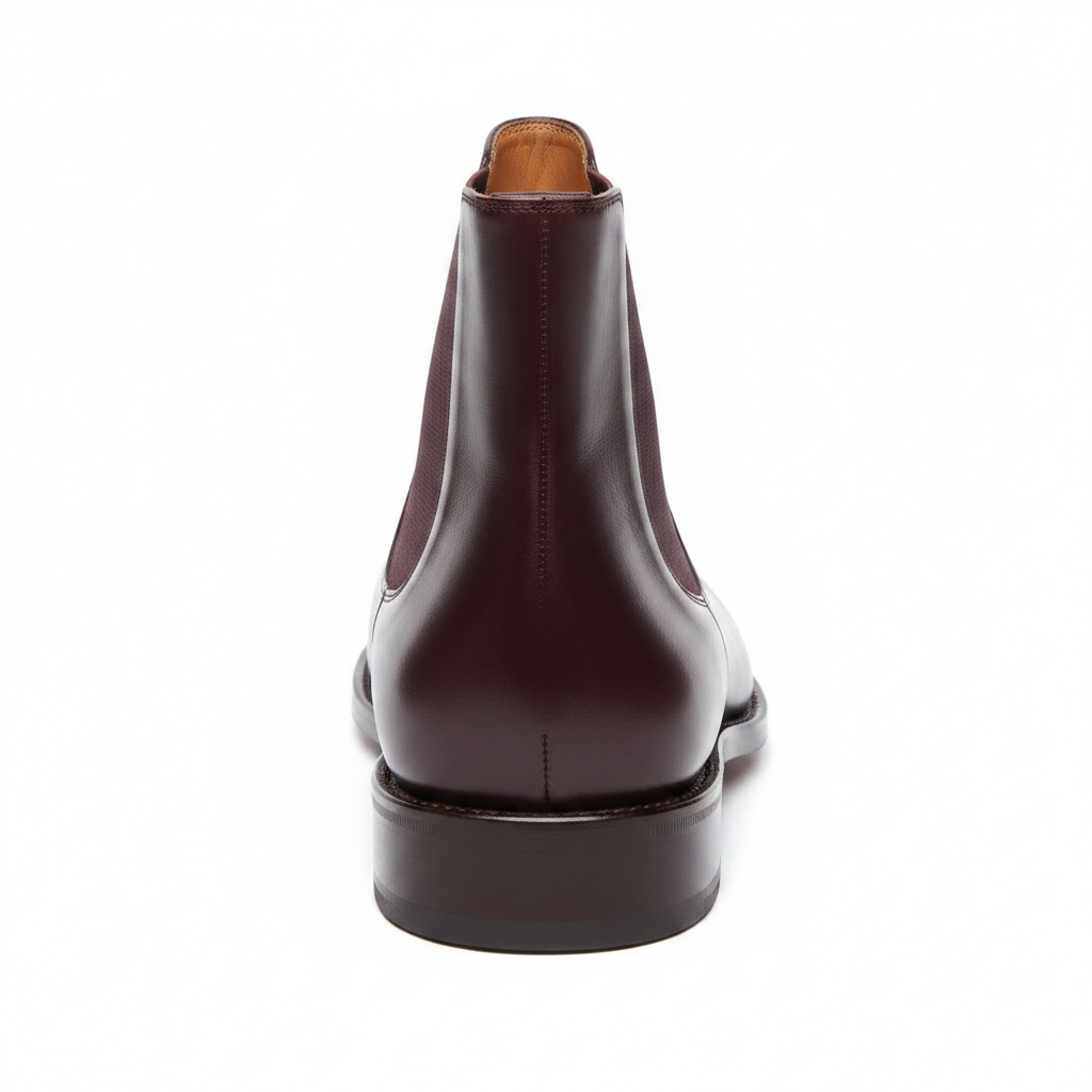 Chelsea Boots in Deep Plum – Sole detail